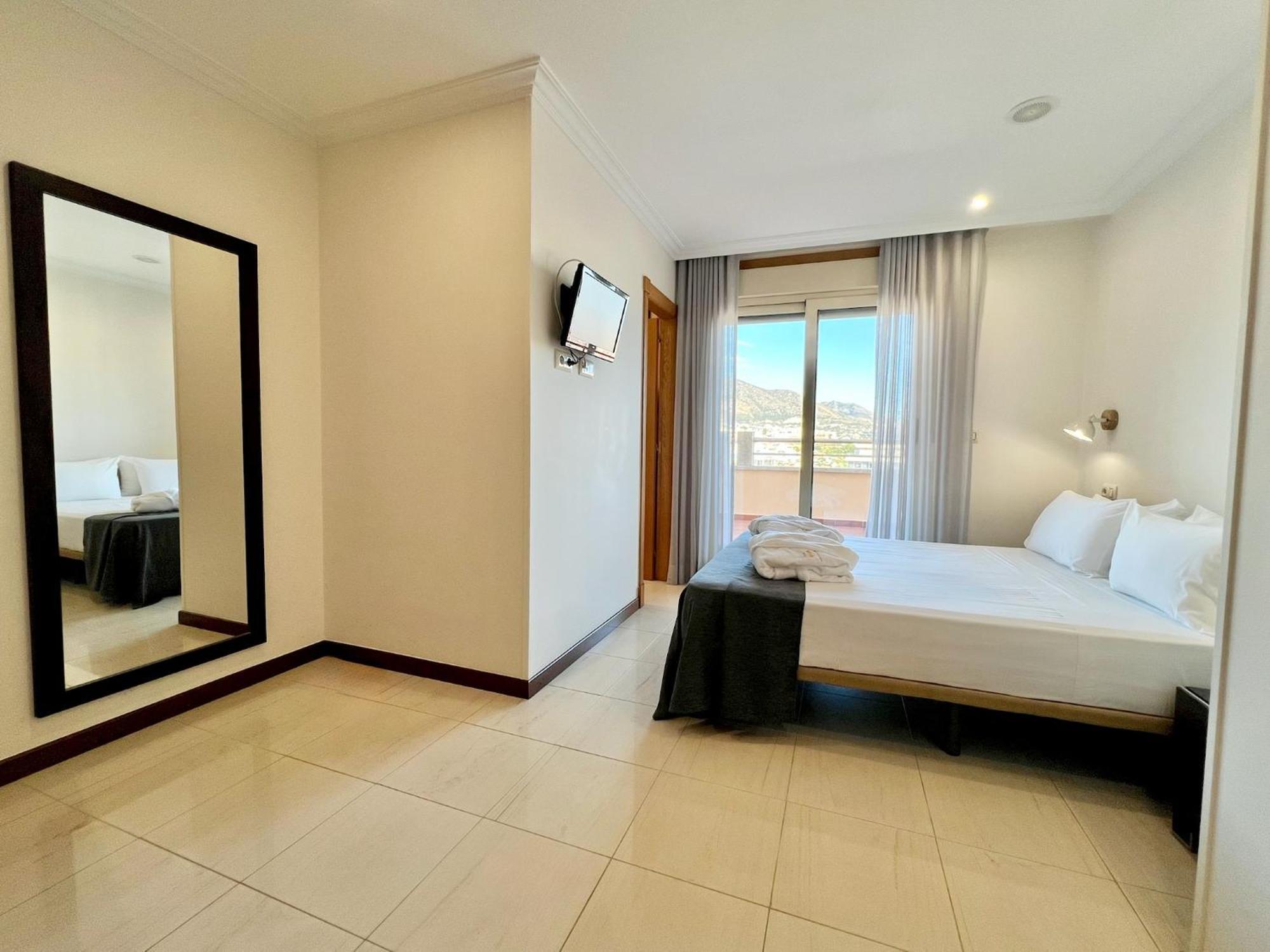 Apartamentos Mediterraneo Real Fuengirola Eksteriør billede